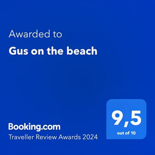 Certifikát, hodnocení, plakát nebo jiný dokument vystavený v ubytování Gus on the beach