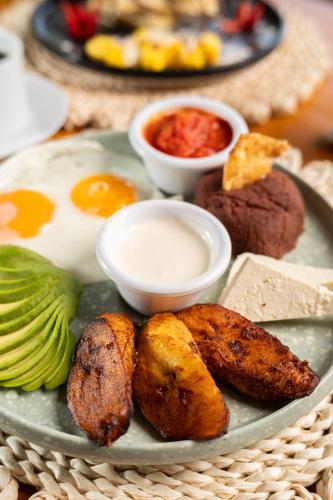 Imagen de la galería de Itza BeachClub & Bar, en El Cuco