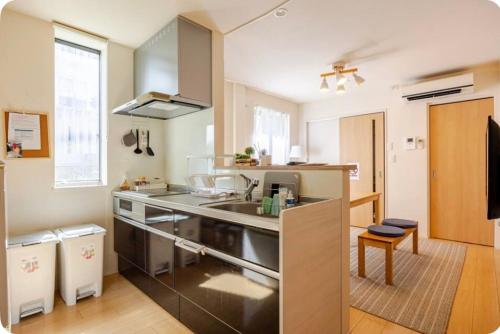 JRTakadababa 2min 5LDK 5beds 2unit room