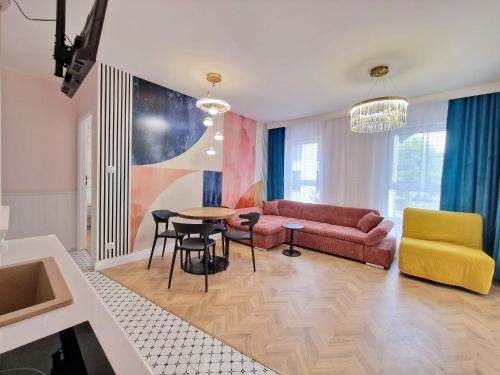 Foto Stylish,Comfortable&Secure-I-City Center Stay 1