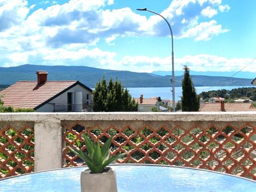 Affordable Rooms Almira with shared kitchen