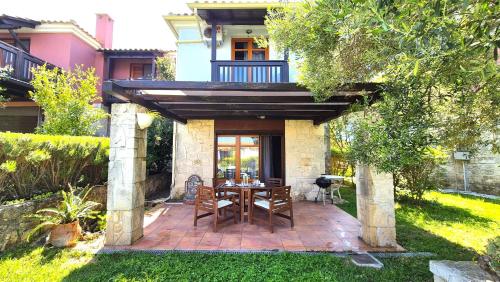 Alexander Dion House