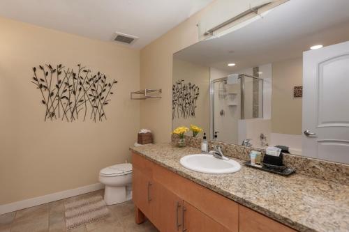 ห้องน้ำของ Fraser Crossing 3405 Ski In Ski Out Winter Park Resort