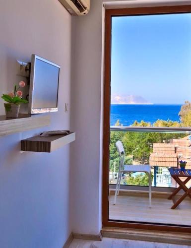 Фотография из галереи Antiphellos Pension Küçükçakıl в Каше