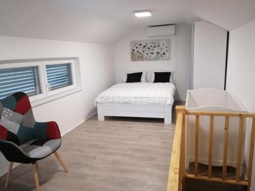 Apartments and rooms with parking space Premantura, Medulin - 24363