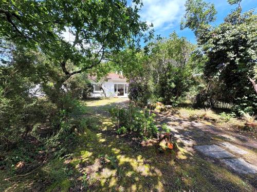 Villa 2 chambres entre bassin et océan, pas de Wi-Fi - FR-1-736-62