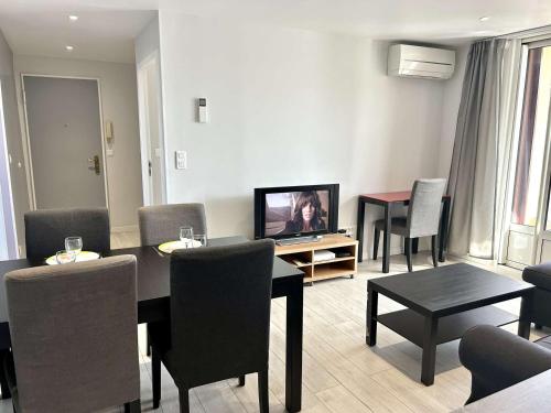 Appartement climatisé à Fréjus, parking privé - FR-1-226A-208
