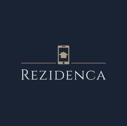 Rezidenca - Villa Cape Of Rodonに飾ってある許可証、賞状、看板またはその他の書類