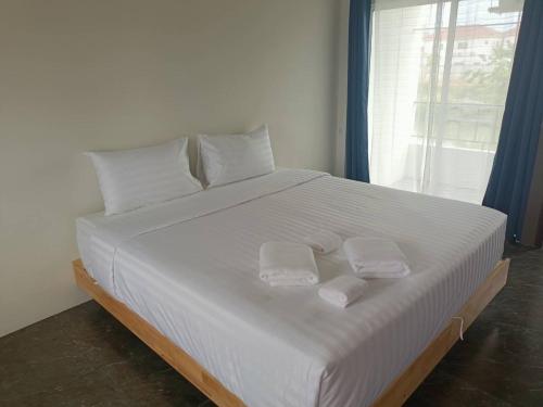 Postel nebo postele na pokoji v ubytování Comfy Hotels Suvarnabhumi Airport