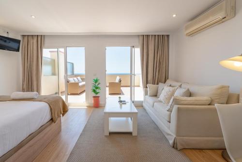 OleHolidays 831 Romana Playa vistas al mar
