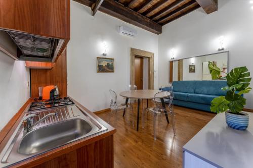 Campo De Fiori Apartments