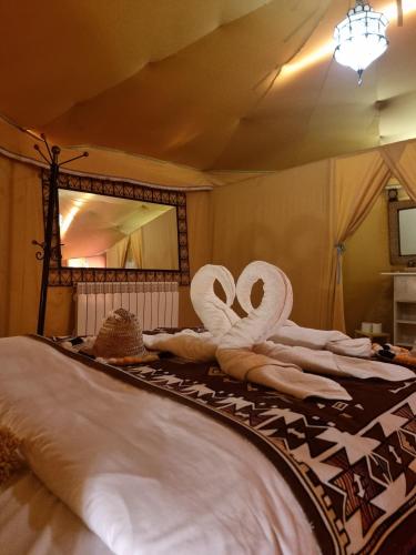Ένα ή περισσότερα κρεβάτια σε δωμάτιο στο Horaz luxury camp