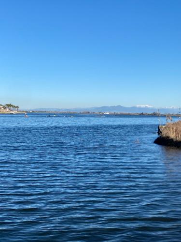 a view of a large body of water at Casa Petito - Casa Vacanze in Giugliano in Campania