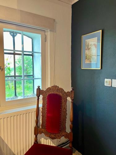 Un lugar para sentarse en Sydkustens at Tullnäs Vingård