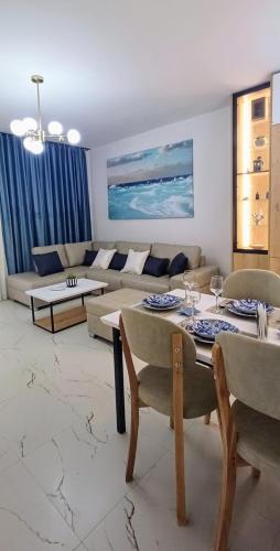 Ruang duduk di Serendipity Apartment Radhime