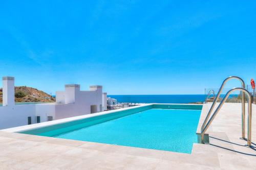 Beautiful new 2bdr apartment