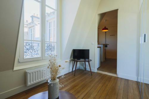 Charming 2P studio - 16eme Avenue Foch