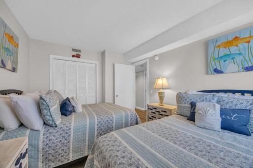 Oceanfront Condo Huge Pools Top Rated Ocean Creek Resort photo 28