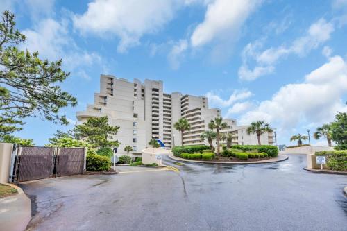 Oceanfront Condo Huge Pools Top Rated Ocean Creek Resort photo 48