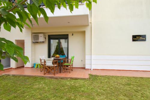 Nikiti Apartment Recon