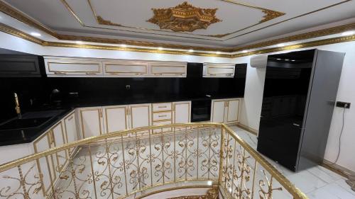 Φωτογραφία από το άλμπουμ του Luxury Skylights Villa σε Kullar