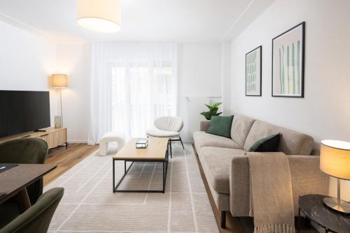 Foto STAYY Rigi Suites Premium Apartments - 24h Self Check-in 20' to Lucern - 7' Walk to Lake 1