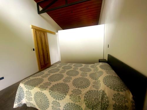 Una cama o camas en una habitación de La Casa Mokarran
