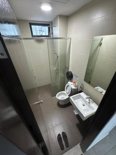 Ένα μπάνιο στο Atlantis Residence 2bedroom city view by Hereinstay