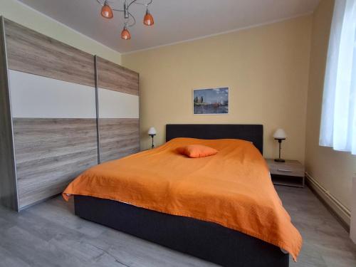 Apartments Orange Lovran