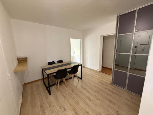Φωτογραφία από το άλμπουμ του 4 bedroom apartment σε Saint-Herblain