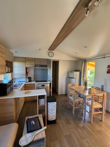 Mobil home camping 4 étoiles