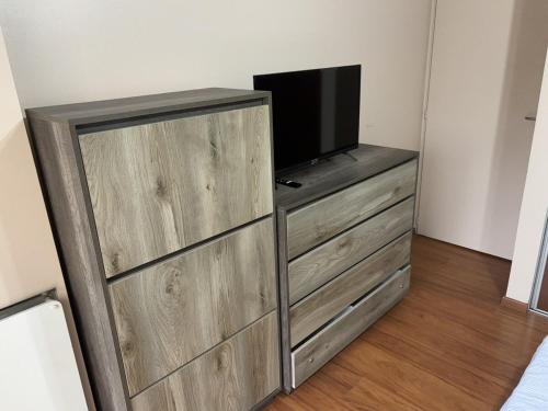 TV a/nebo společenská místnost v ubytování Furnished apartment in Caseros