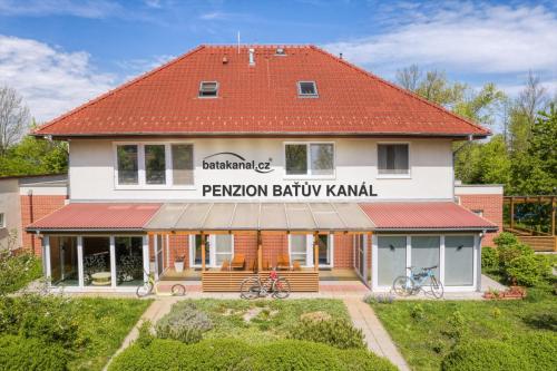 Penzion Baťův kanál
