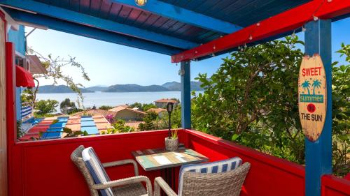 Derin Mavi Suit Butik Otel