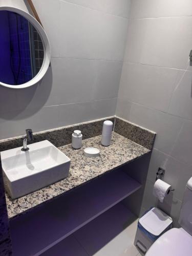 Bilik mandi di Apartamento no 9º Andar com Vista Privilegiada para o Mar