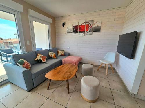 Grand T3 cosy avec terrasse 3mn plage & commerces