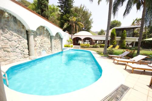 Kolam renang di atau dekat dengan Hotel Mythos