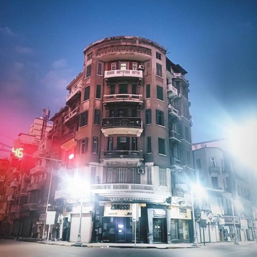 Agora House for men only 仅限男性