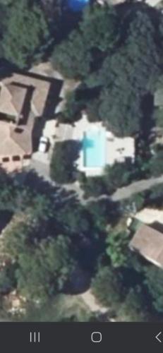 couples AMOUREUX gde propriété 4000M2 avec 2 maisons indépendantes grande piscine privée clim