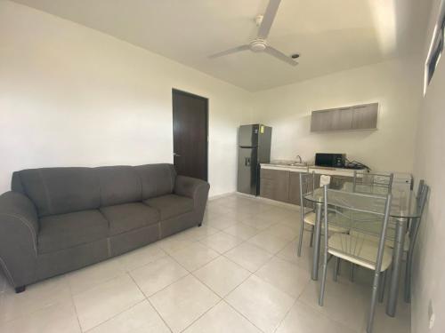 Kuchyň nebo kuchyňský kout v ubytování Hotel Suites La Maya