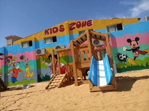 Herní místnost nebo prostor pro děti v ubytování Tavira Beach