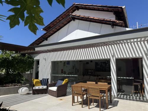 Patio nebo venkovní prostory v ubytování Luxury 160 m2 Penthouse with Green Terrace