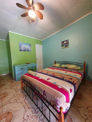 Ein Bett oder Betten in einem Zimmer der Unterkunft Agaseke Lodge Boquete