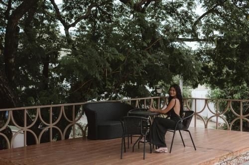 Balkón nebo terasa v ubytování Serene Suite 3BR Pool Villa Chiang Mai