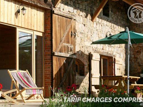 Gambar di galeri bagi Gîte 3 chambres avec terrasse, jardin et équipements bébé - FR-1-496-190 di Saint-Romain-dʼUrfé