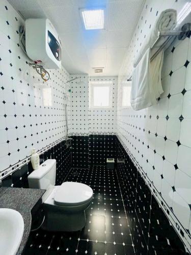 Ένα μπάνιο στο HỒNG ANH 1 HOTEL