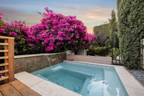 Φωτογραφία από το άλμπουμ του Water and Downtown Views 5 Min to Zoo & Airport στο Σαν Ντιέγκο