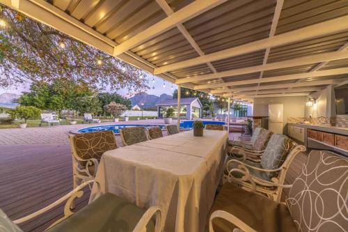 Φωτογραφία από το άλμπουμ του Room 2 - LEO Sky Guest House σε Simondium