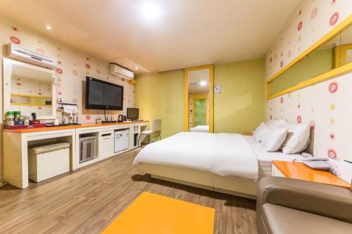 Cucina o angolo cottura di Nabiya Hotel