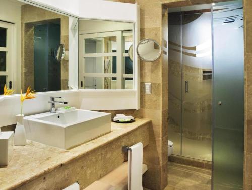 Koupelna v ubytování Paradisus Punta Cana Resort All Inclusive